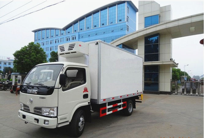 東風(fēng)福瑞卡<a href=http://www.qmmq.net.cn/lcc/ target=_blank class=infotextkey>冷藏車</a>