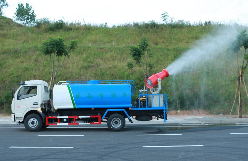 國(guó)六東風(fēng)天錦13方灑水車(chē)高炮功能演示